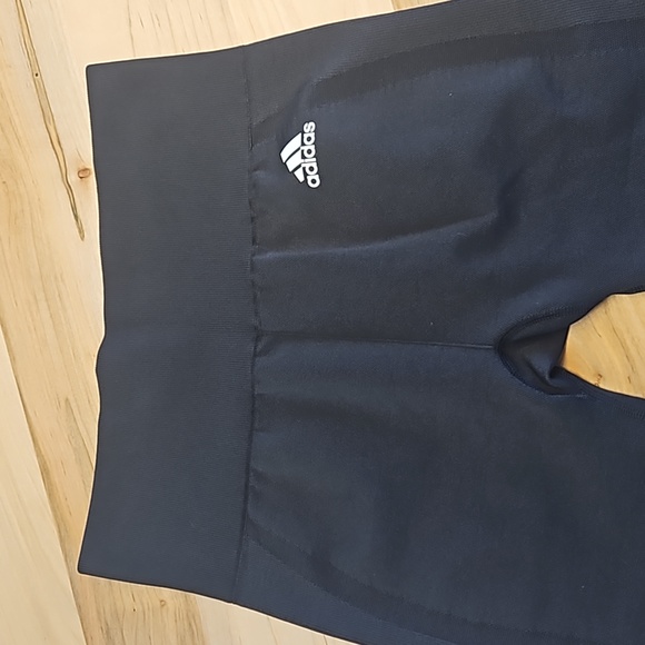 Adidas Shorts, Size M - Picture 2 of 4